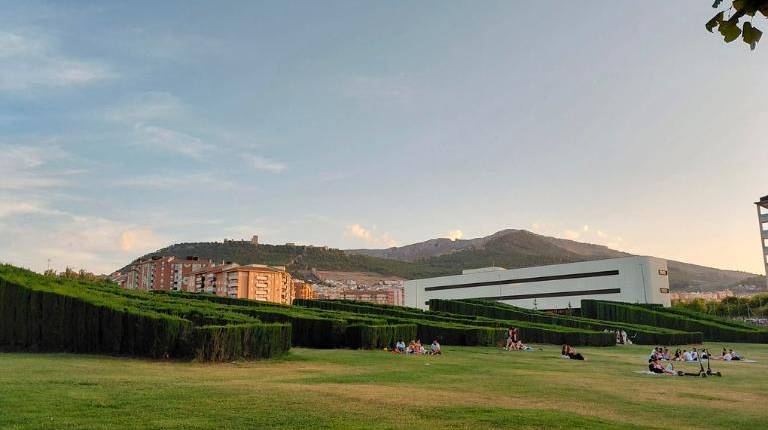 <i>Parque Andrés Vandelvira. / Nazaret Gaitán / Diario JAÉN. </i>