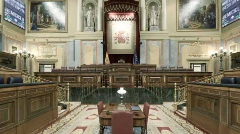 <i>El hemiciclo vacío antes de una sesión plenaria en el Congreso. / Europa Press. </i>