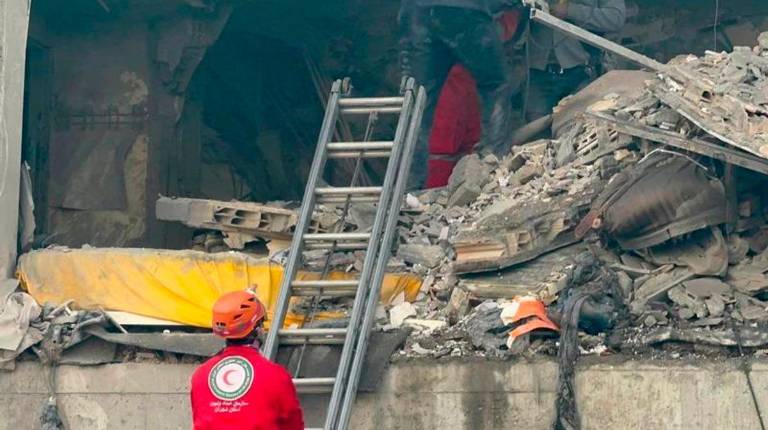 <i>Estragos causados por ataques aéreos lanzados contra Irán. Archivo. / Europa Press.</i>