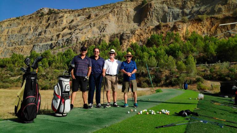 Pasión por el golf en la cantera de Jamilena