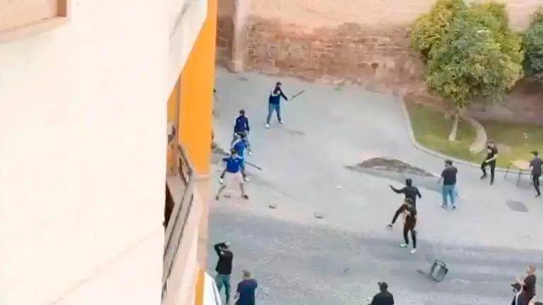 El Real Jaén y el Xerez DFC condenan la batalla campal de ultras en los aledaños del coso de La Alameda