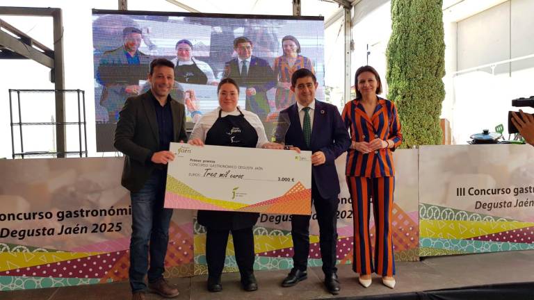 Lucía Gómez, ganadora de la tercera edición del Concurso Gastronómico Degusta Jaén