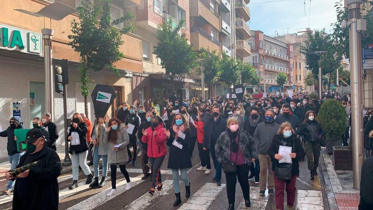 Más de 1.000 personas en la “Marcha Fúnebre” por Linares