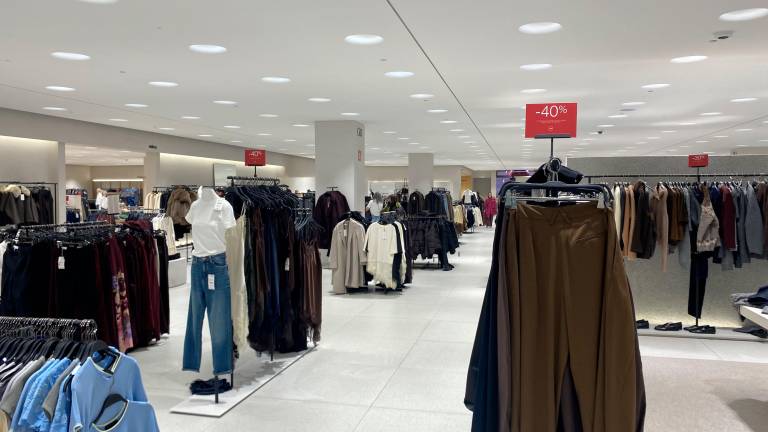 Rebajas con calma en Jaén... por ahora: ¿Despertará el consumo este fin de semana?