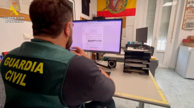 <i>Imagen de archivo de un agente de la Guardia Civil. / Guardia Civil. </i>