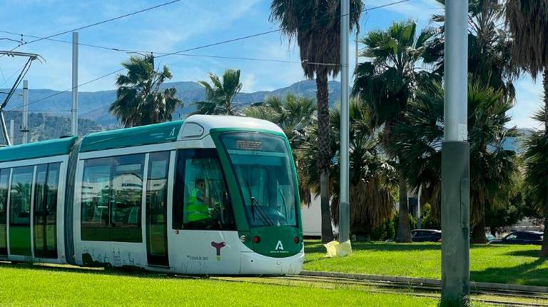 <i>Tranvía de Jaén. / Jason Moyano / Diario JAÉN. </i>