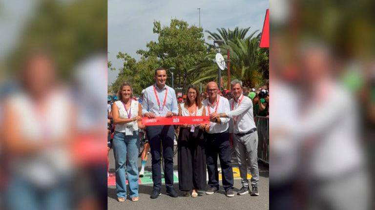 <i>Beatriz López, Juan Latorre, África Colomo, Manuel Fernández y José Vicioso. </i>