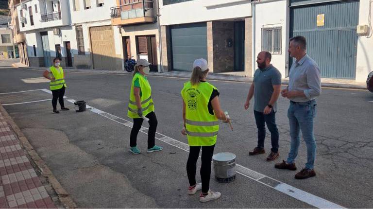 <i>Visita a las obras en Jimena. / Diputación de Jaén.</i>