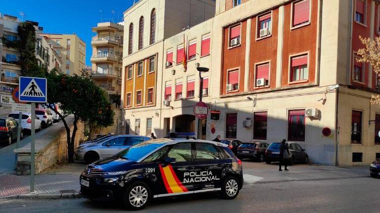 <i>Comisaría de la Policía Nacional en Jaén. / Europa Press. </i>