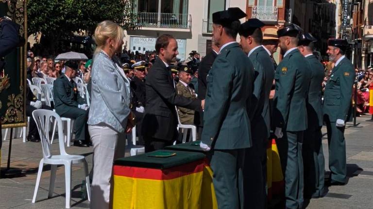 <i>El delegado del Gobierno de la Junta de Andalucía en la provincia de Jaén, Erik Domínguez, asiste a los actos institucionales con motivo del día de la patrona de la Guardia Civil. / Junta de Andalucía. </i>