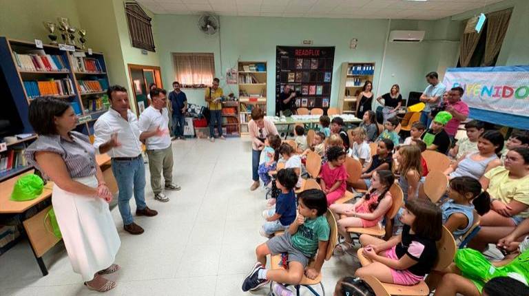 <i>Inauguración del programa “Degusta Jaén en tu colegio” en el colegio Europa. / Diputación de Jaén. </i>