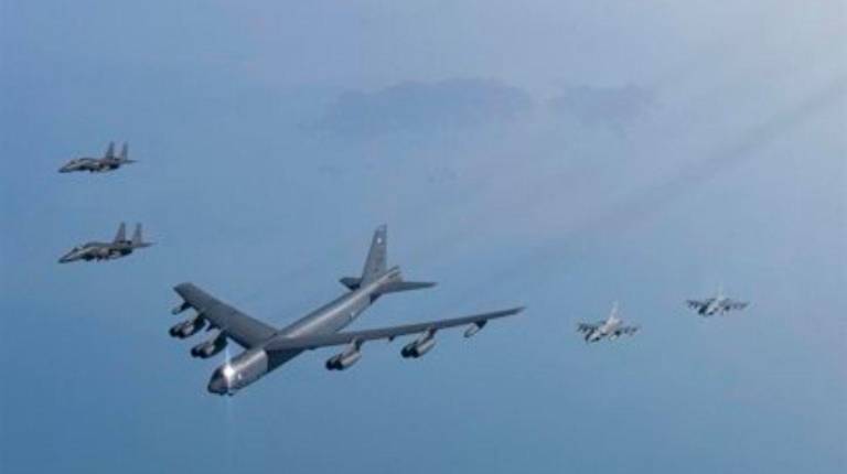 <i>Un B-52H Stratofortress estadounidense en Corea del Sur. / Archivo.</i>