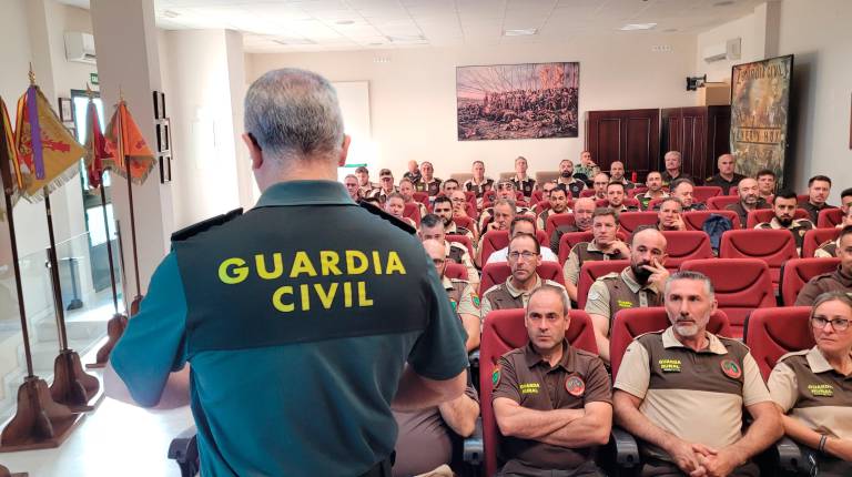 <i>Celebración de la II Jornada Formativa con Guardas Rurales de la provincia de Jaén. / Guardia Civil.</i>