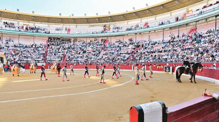<i>Fotografía de archivo de la Plaza de Toros de Jaén durante la feria taurina del año pasado.</i>