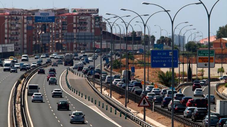<i>Carreteras en la Operación Especial del 15 de agosto. / Europa Press. </i>
