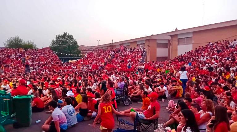 <i>Aficionados en Alcalá la Real.</i>