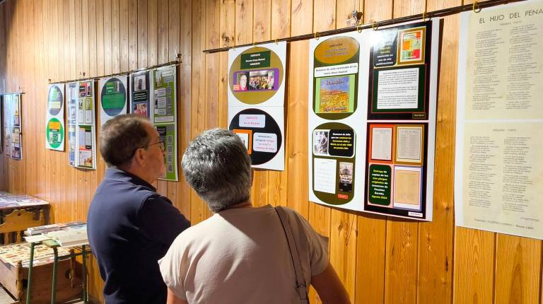 <i>Exposición “Traspasando Fronteras”, de Olayo Alguacil. / Pablo Espinosa / Diario JAÉN. </i>