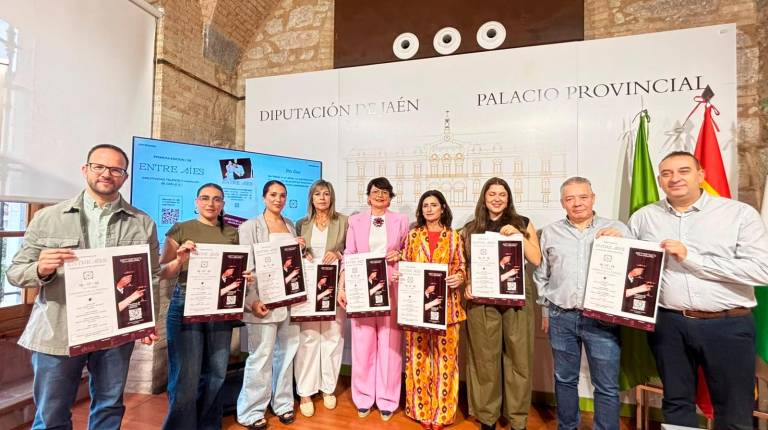 <i>Presentación “Entresíes” de Alcalá la Real. / Diputación de Jaén. </i>
