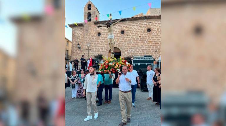 <i>Procesión del Cristo de la Buena Muerte. / Álvaro Guzguti / Diario JAÉN. </i>
