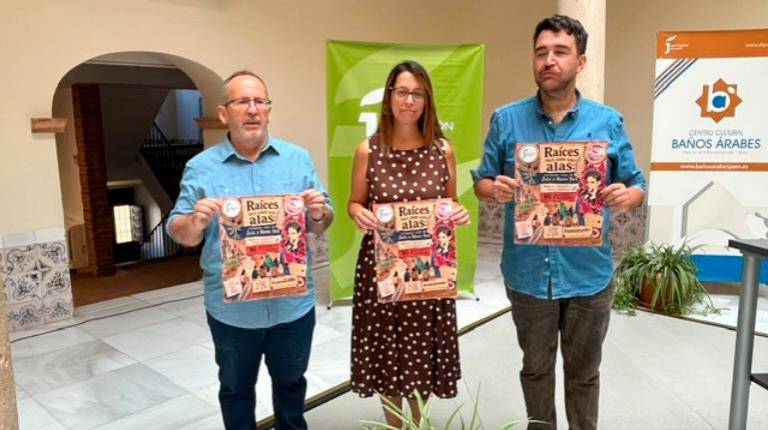 <i>Presentación del proyecto educativo de poesía “Raíces con alas incluyendo voces desde Jaén a New York. / Diputación de Jaén. </i>