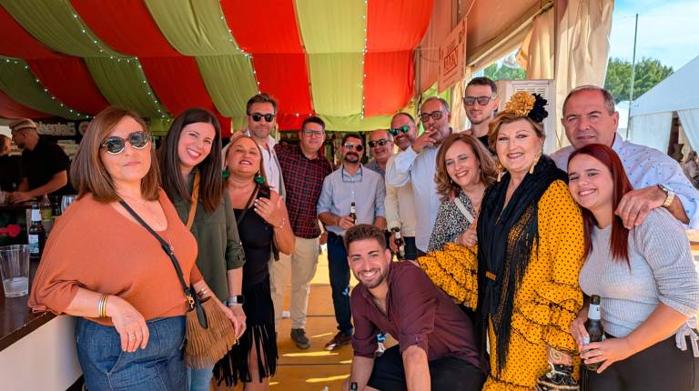 Fotogalería: El recinto ferial se abarrota en el gran día de la Cabalgata y el Pregón de San Lucas
