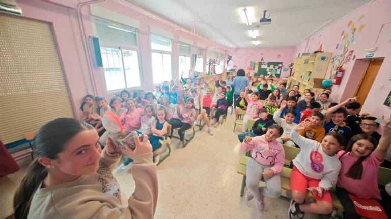 Ritmo, sonrisas y “Mi gran noche” en el CEIP Santiago Apóstol de Valdepeñas de Jaén