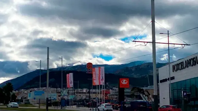 Sábado de lluvia y bajada de temperaturas en Jaén