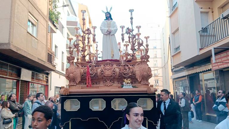 Andar clásico y paso firme del Cautivo a carrera oficial