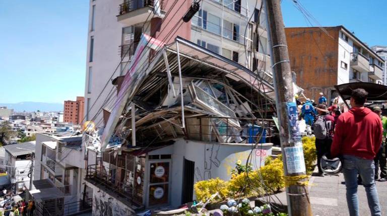 <i>Terremoto de 7,4 de magnitud en Colombia. / Santiago Álvarez / Europa Press. </i>