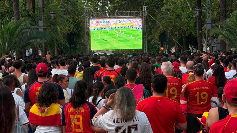 Fotogalería: Jaén se convierte en una fiesta para celebrar el triunfo de la selección