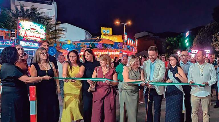 <i>Inauguración de las fiestas de Bedmar. / Isabel de la Paz / Diario JAÉN. </i>