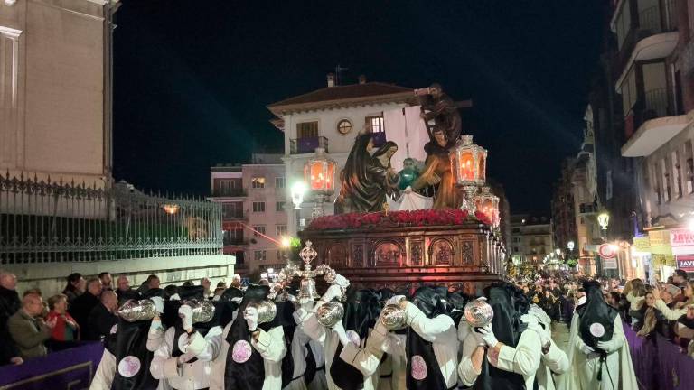 El Miércoles Santo conquista la ciudad: Los mejores momentos, en la fotogalería de Diario JAÉN