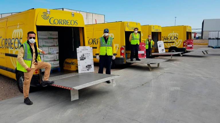 Correos renueva más de 7.700 contratos