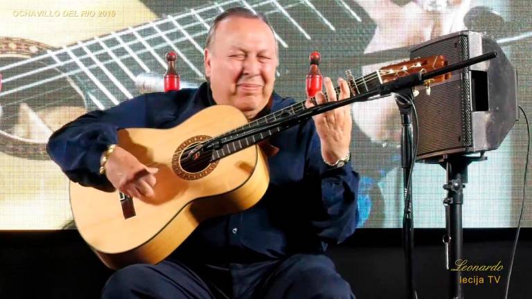 Paco Cepero: “Si me quitas la guitarra me convierto en cero, en nada”