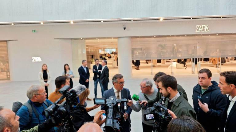 ¡Abre la galería del Jaén Plaza!