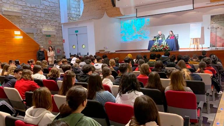 Elenco de autores de renombre en las Jornadas de Novela Histórica de Linares