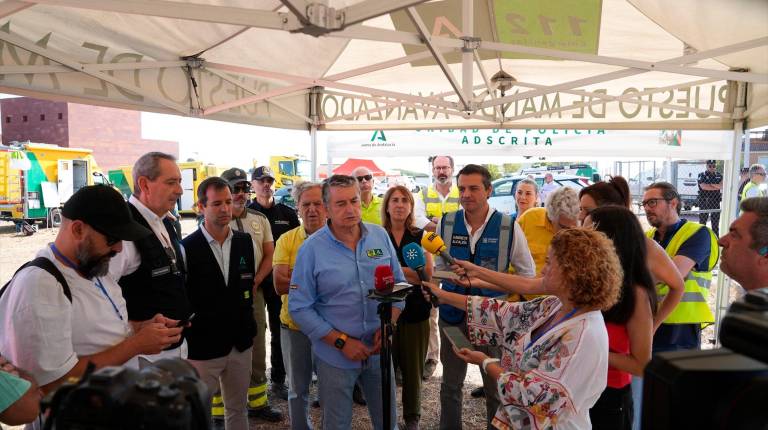 <i>Imagen del Puesto de Mando Avanzado establecido por el incendio de Cerro Muriano (Córdoba). / Europa Press. </i>