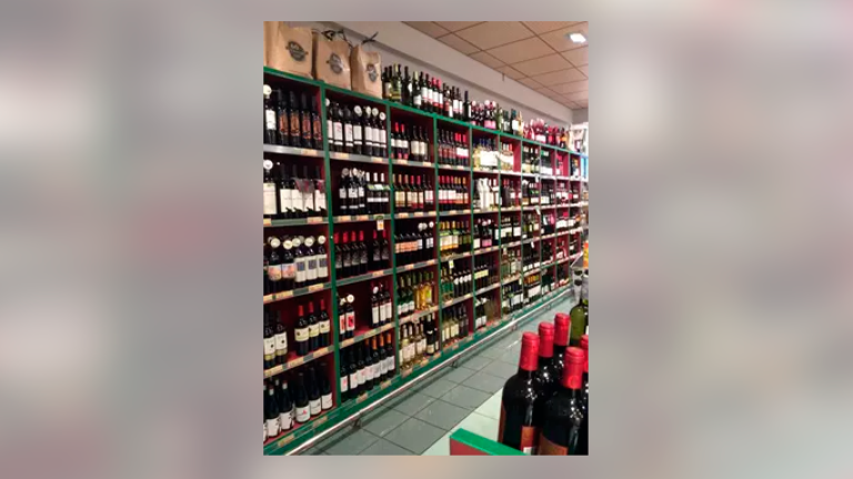 Junta prohíbe la venta de alcohol a partir de las 18:00 horas