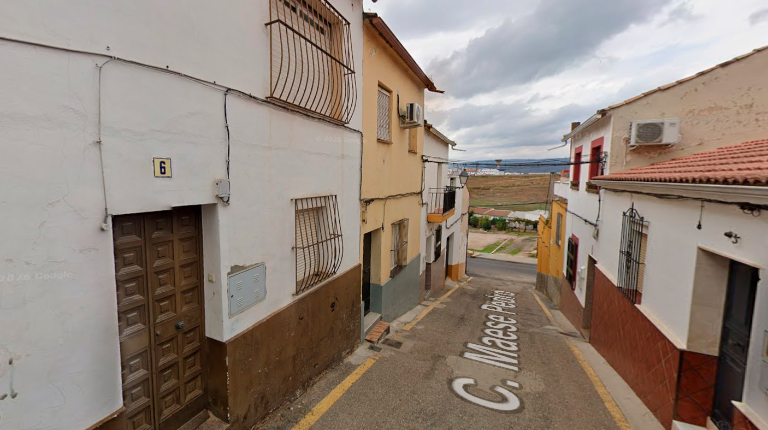 <i>Calle Maese Pedro, donde se sitúa la vivienda en la que se produjo el incendio. / Google Maps.</i>
