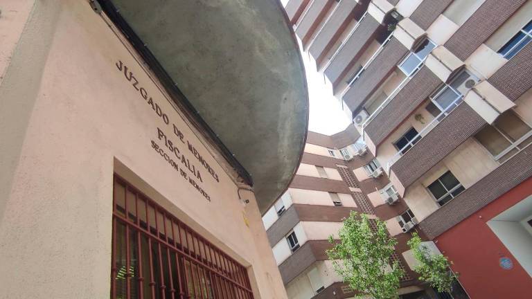 Suspendido el juicio por la agresión sexual grupal a dos menores en Los Villares