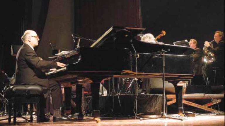 Tal día como hoy en 2004 publicábamos: Michael Nyman abre en Jaén su gira por España