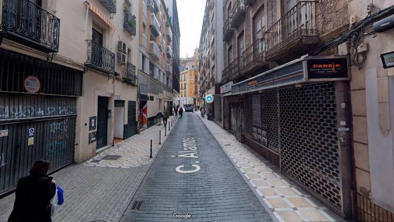 La calle Álamos, en Jaén, se cortará al tráfico durante esta noche