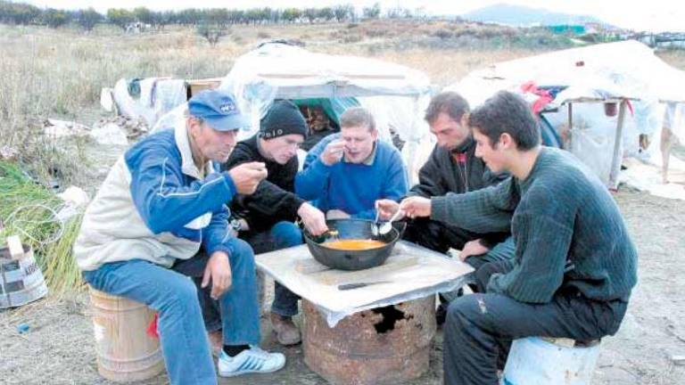 Tal día como hoy en 2004 publicábamos: Inmigrantes sin tajo ni techo