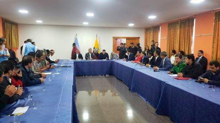 Pospuesta la sesión del diálogo en Ecuador
