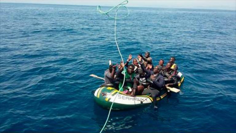 Más de 560 rescatadas en las costas andaluzas