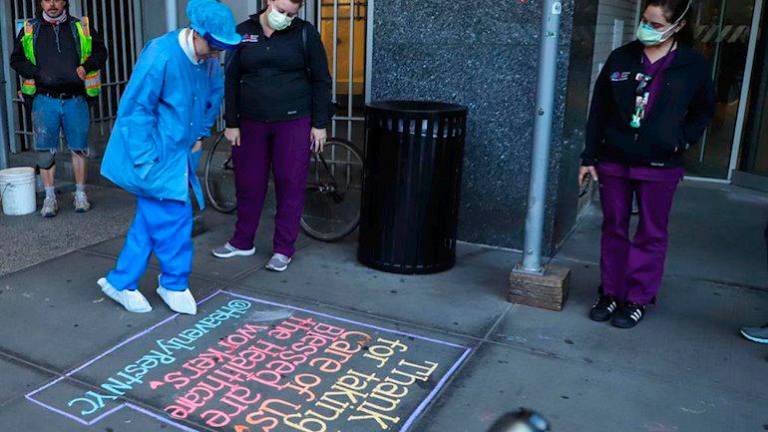 1,6 millones de contagios y más de 95.000 fallecidos