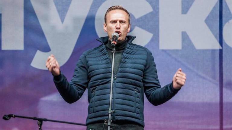 Navalni fue envenenado en Rusia con un agente nervioso