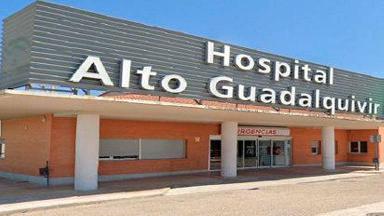Antonio Sanz elogia a la Unidad de Diabetes del Hospital Alto Guadalquivir de Andújar