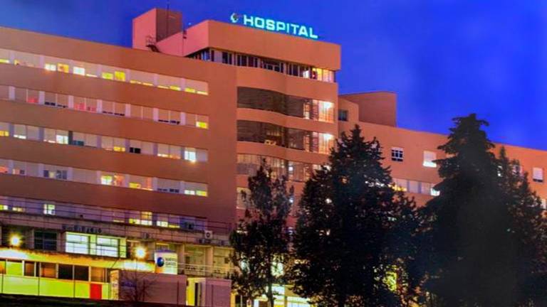 Tres heridos por la caída de la rama de un árbol en Baeza