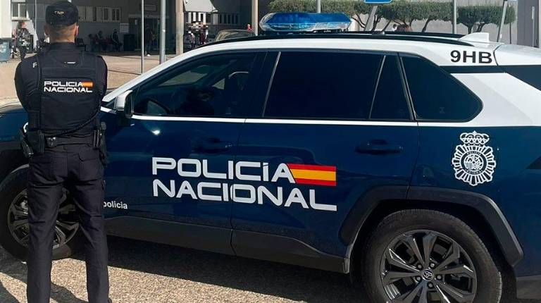 <i>Imagen de archivo de efectivos de la Policía Nacional.</i>